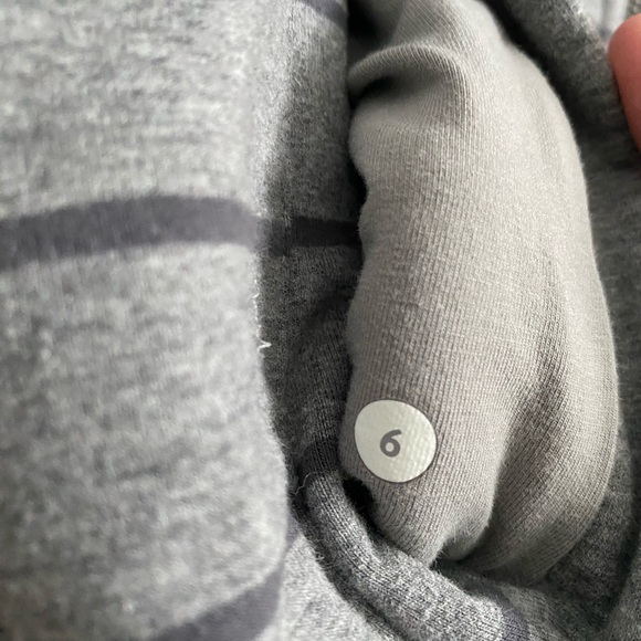 Lululemon full zip sweater, oversized. Has zipper detail in the back. EUC - Picture 4 of 4